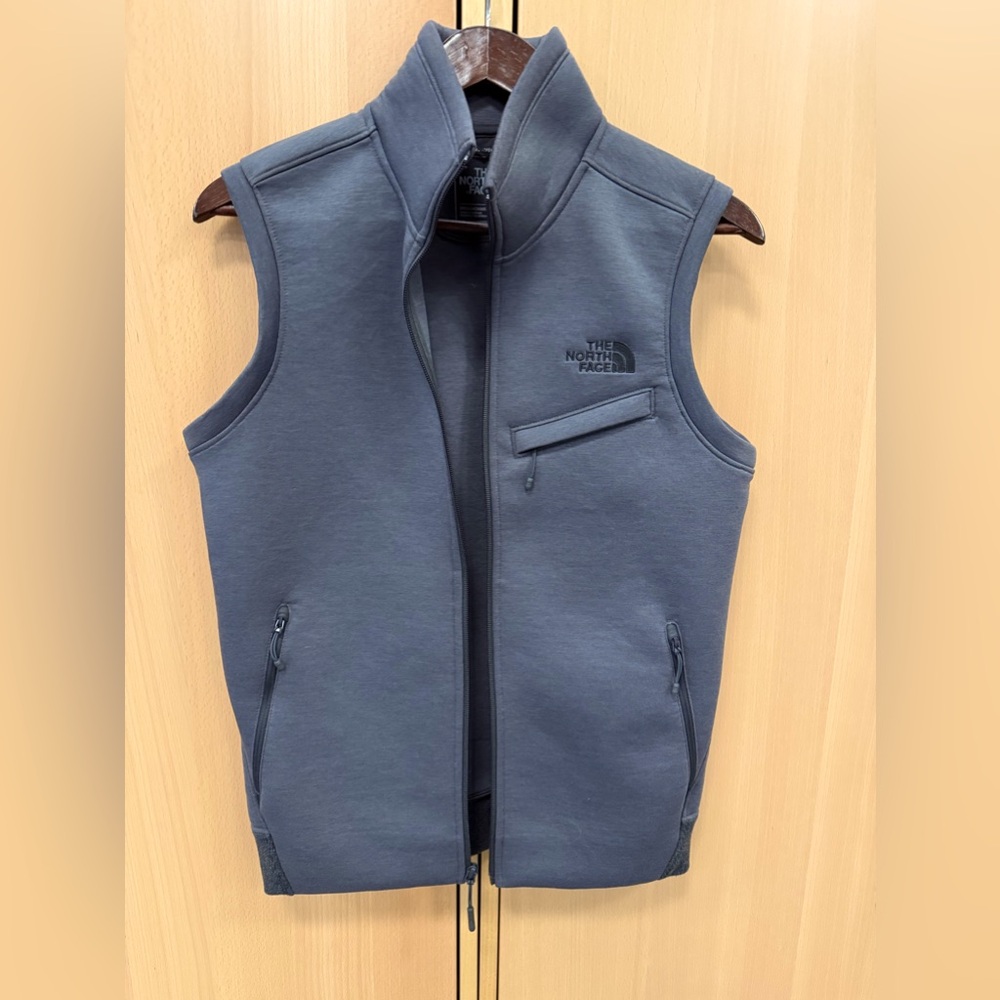Men’s Gray Vest - The North Face - Size Small